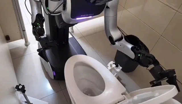 Humanoids Finally Clock In, Start Cleaning Toilets in China