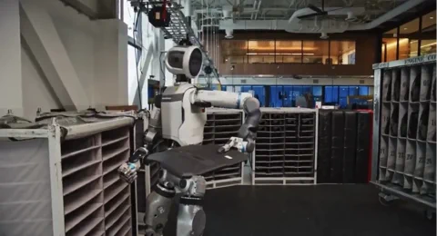 Hyundai Orders an Army of Atlas Humanoid Robots