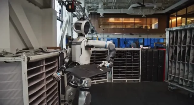 Hyundai Orders an Army of Atlas Humanoid Robots