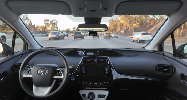 Comma Four Shrinks ADAS Hardware, Keeps $999 Price