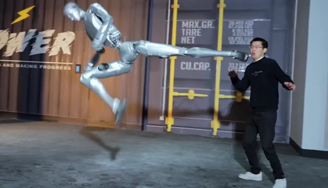 Unitree's H2 Robot Can Now Kick Your Head Off, With a Smile
