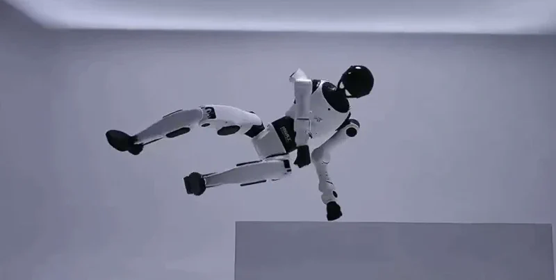 China's Tienkung 3.0 Humanoid Vaults 1m Wall With One Hand