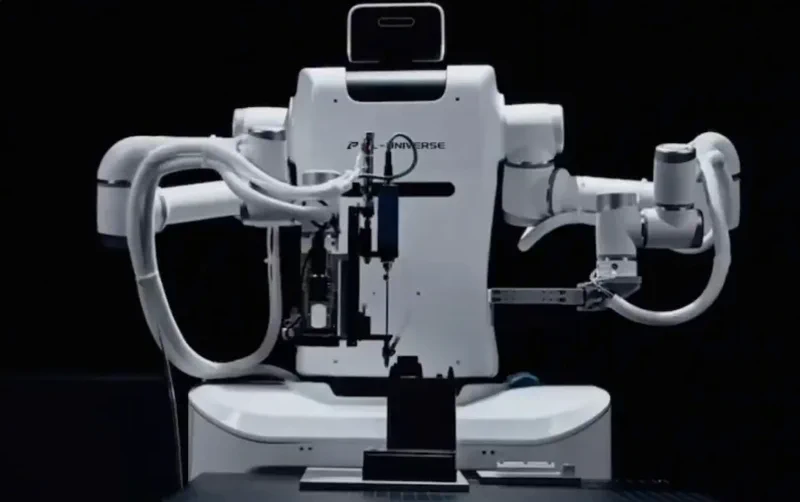 Zeus 1: PL-Universe's High-Precision Humanoid Robot