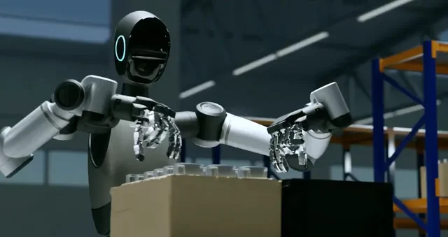Techman's TM Xplore 1: New Wheeled Humanoid Rival