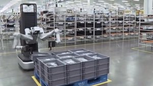 AGIBOT's A2-W Robot Revolutionizes Factory Logistics