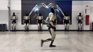 Tesla's Optimus Robot Now Jogging in the Lab