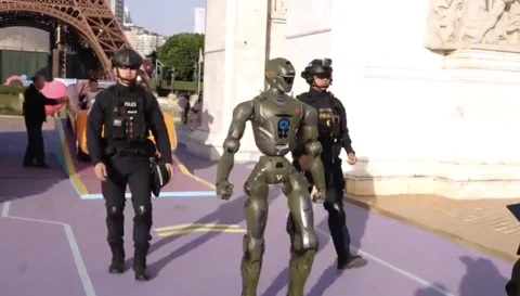 Shenzhen Police Deploy Humanoid T-800 Partner