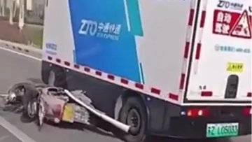 China's Robo-Vans Fear Neither Concrete Nor Motorcycles