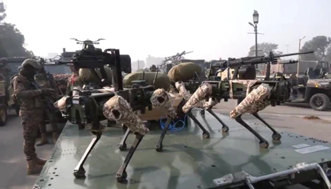 India Debuts Gun-Toting Robots at Republic Day Rehearsal
