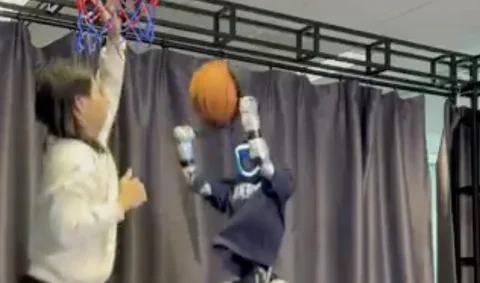 Unitree G1 Plays Basketball Better Than Most Humans