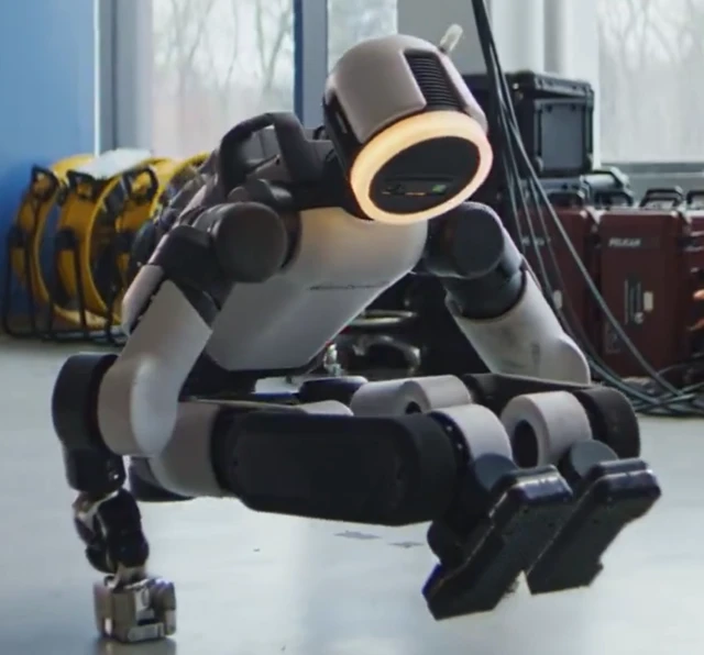 Electric Atlas Punches In for Its First Real Job