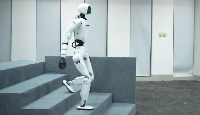 TienKung Humanoid Climbs 17 Floors With Just a Depth Camera